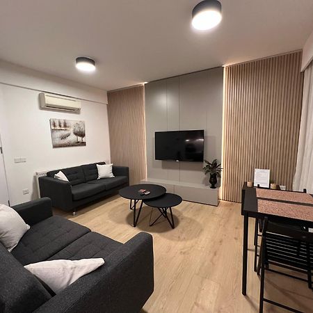 Daniela'S Modern Apartment Strovolos Extérieur photo